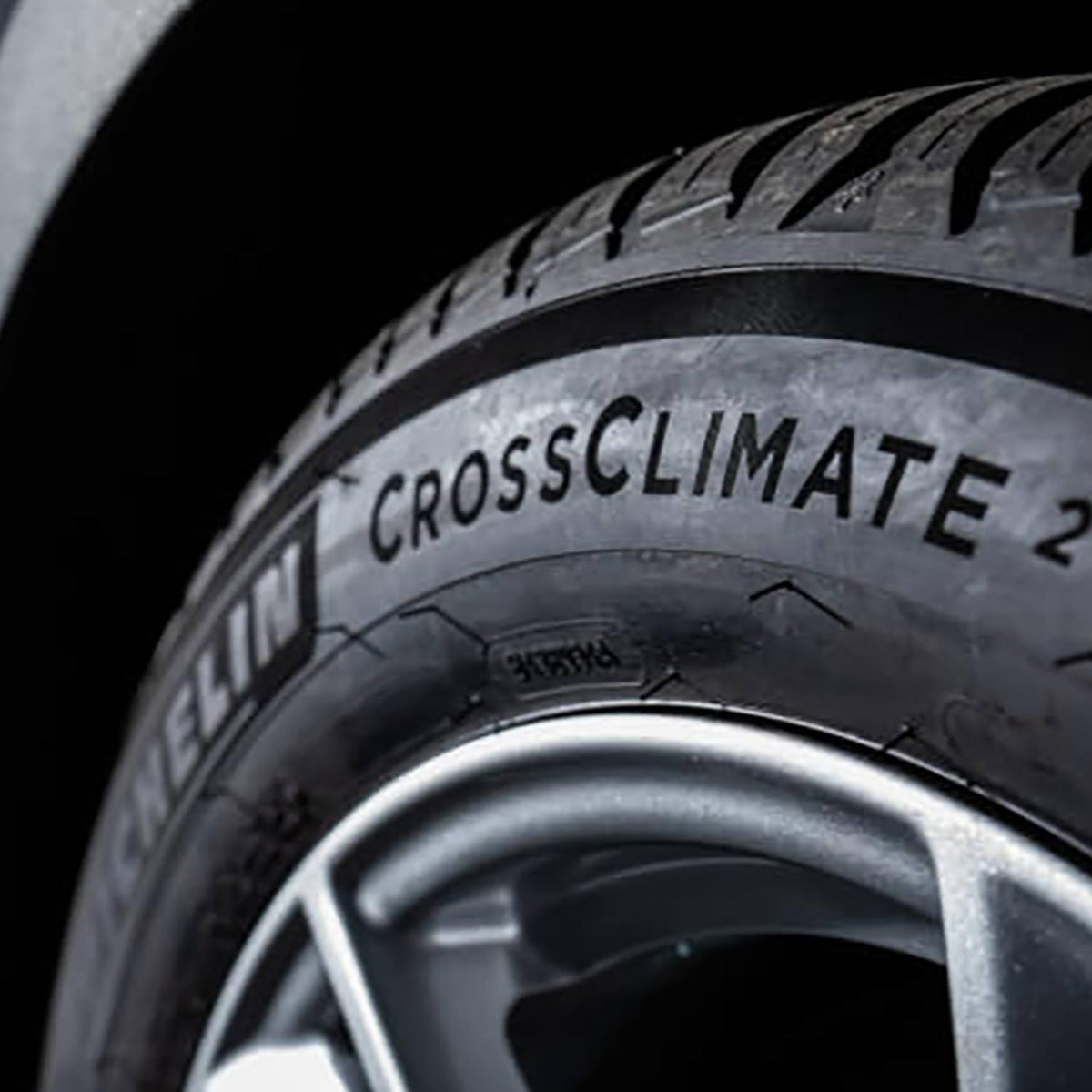 235/45R18 98V XL Tire W450661