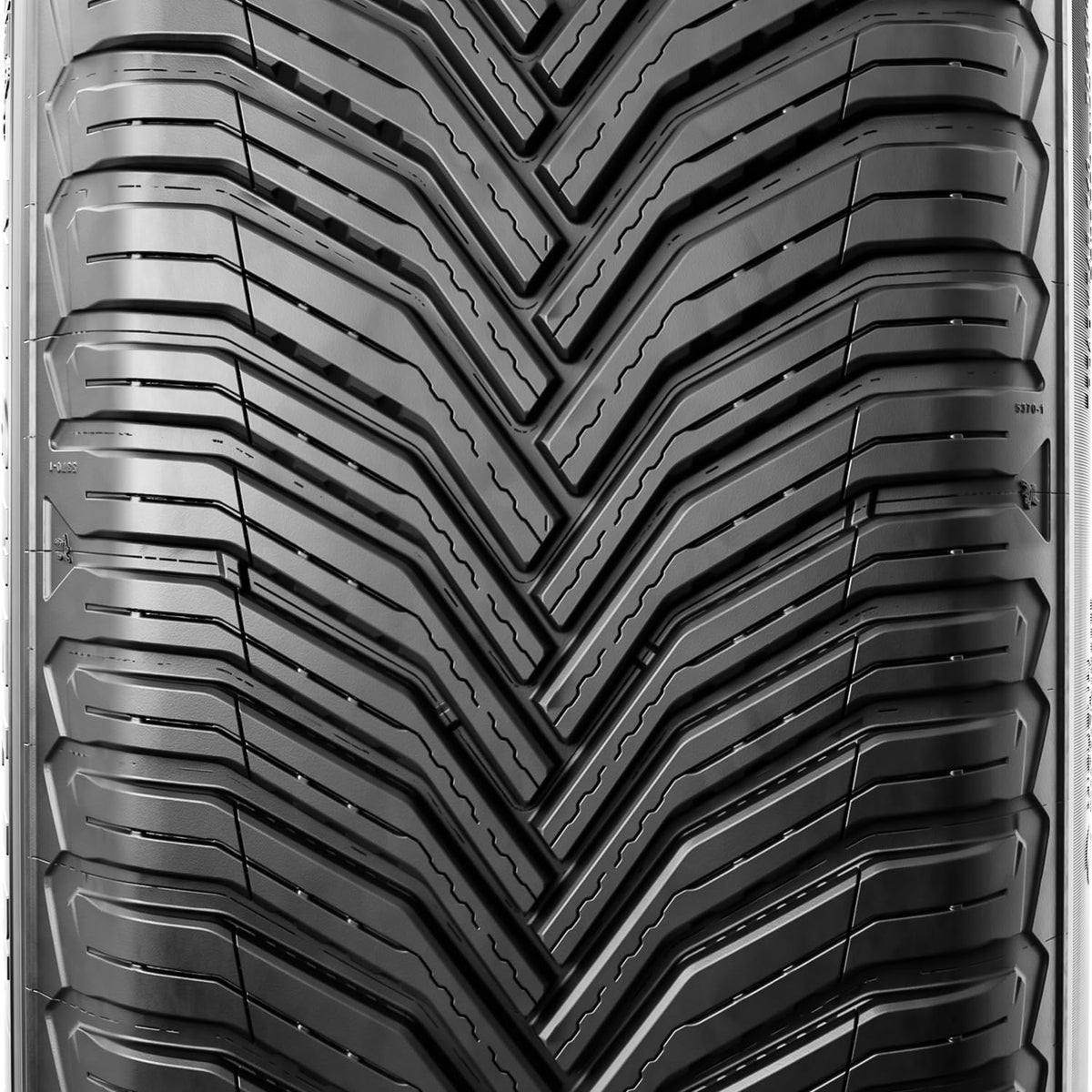 235/45R18 98V XL Tire W450661
