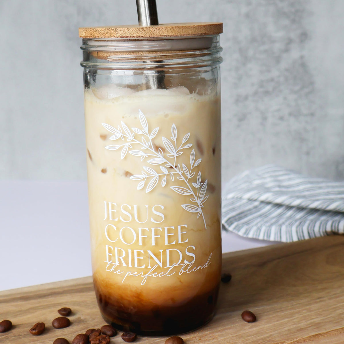 Glass Cup with Acacia Lid and Stainless Steel Straw 22 Ounce O443