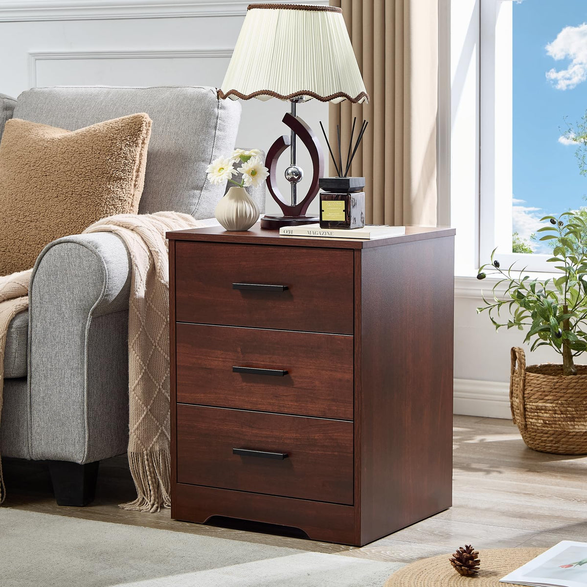 Cherry Wood 3 Drawer Dresser E16242